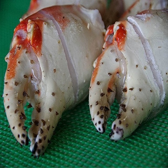 【かに専門店みやこ】タラバガニ爪 ボイル 1kg 7/9 超ビッグサイズ 殻付筋目入り｜最高級・特別な贈り物に