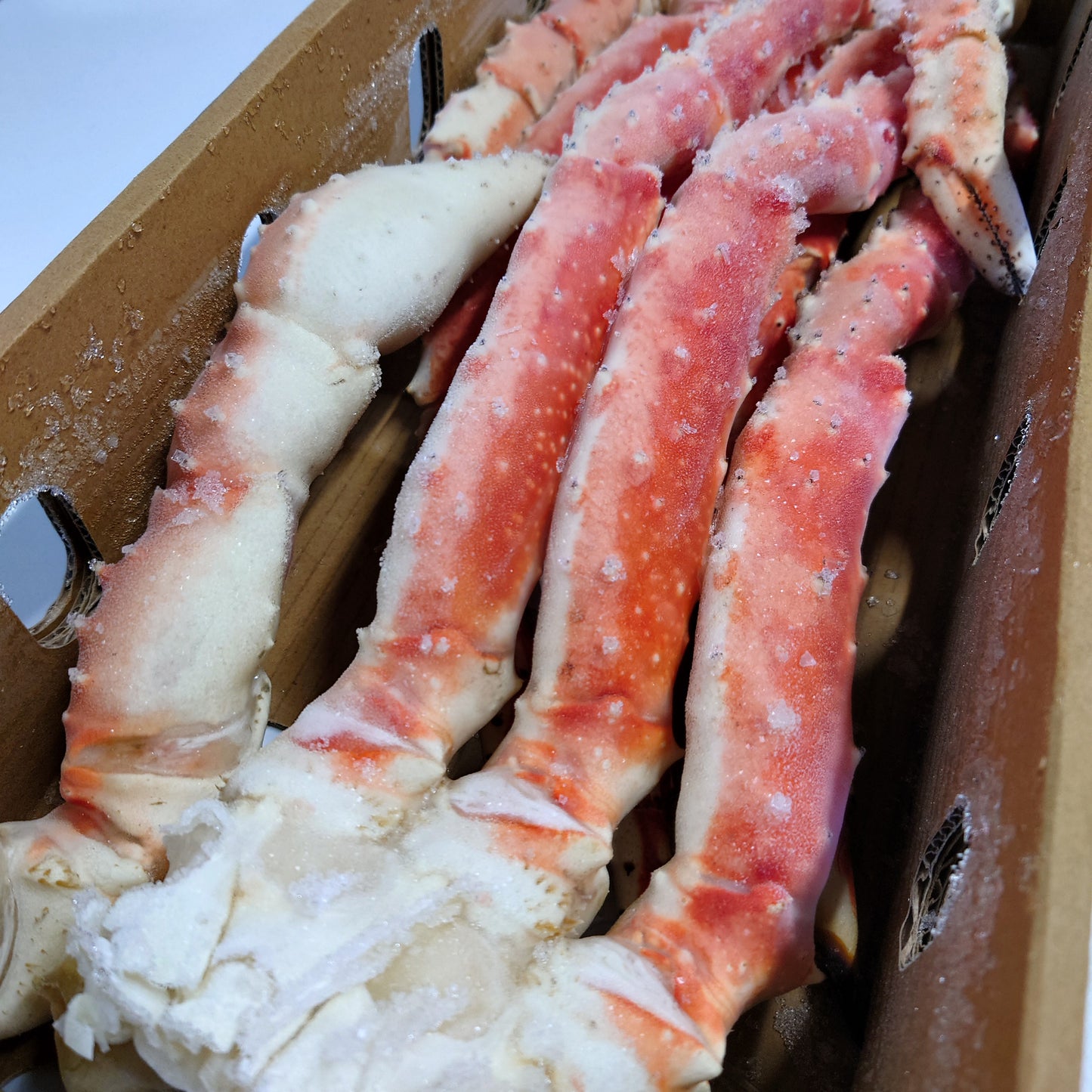 ボイルタラバガニ 殻付 5L 2肩 約2kg 化粧箱入り